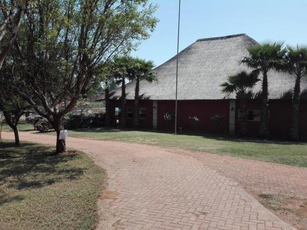 Waterside Lodge Cc Piet Retief Exterior photo